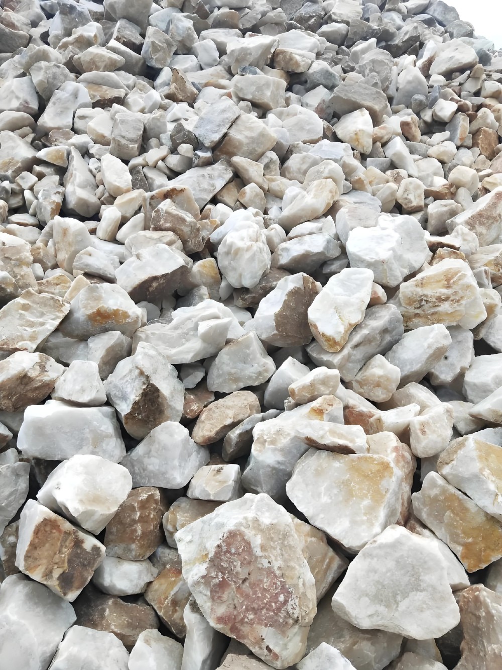 宜宾筠连县石英矿项目